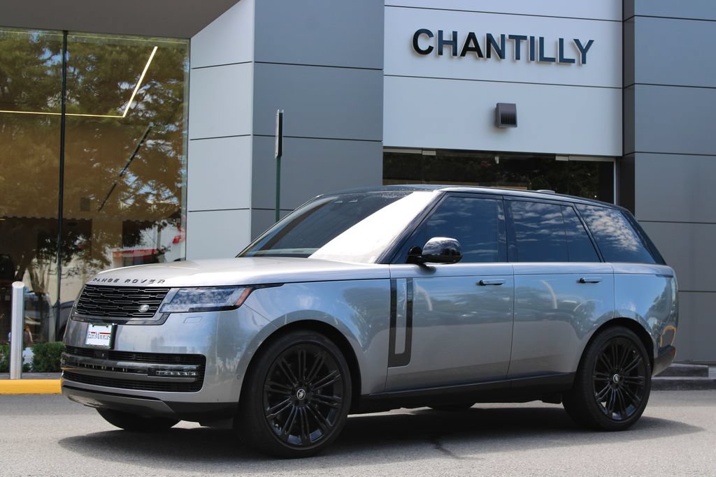 Used 2023 Land Rover Range Rover SE AWD/4WD image 1