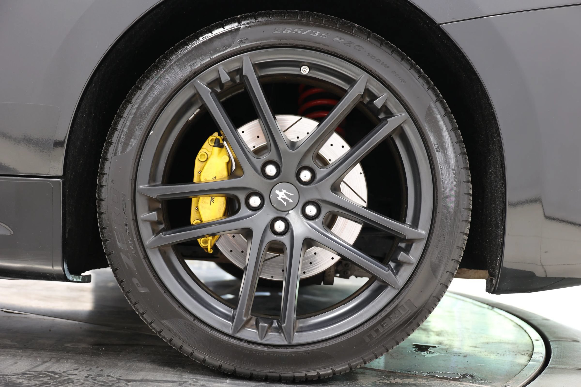 Used 2016 Maserati GranTurismo Sport RWD image 92