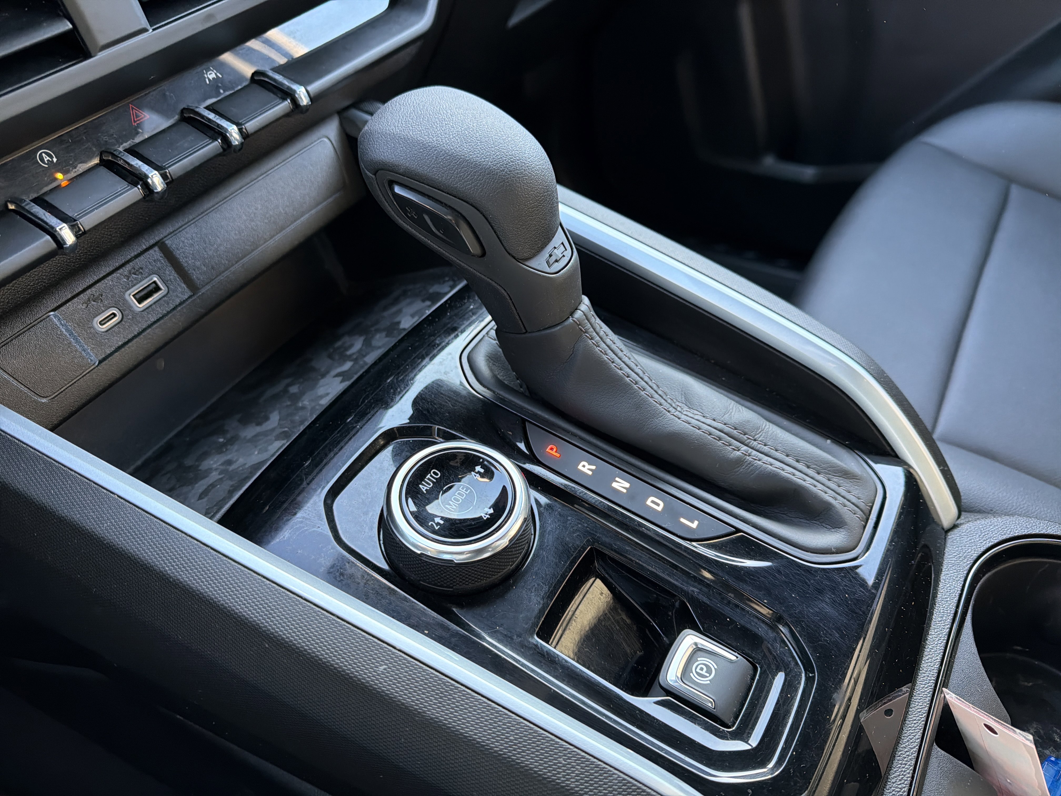 Certified 2024 Chevrolet Colorado Trail Boss w/ Safety Package image 22