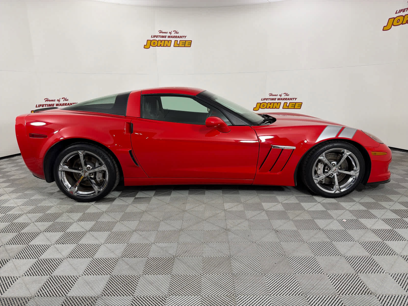 Used 2012 Chevrolet Corvette Grand Sport w/ 3LT Preferred Equipment Group image 7