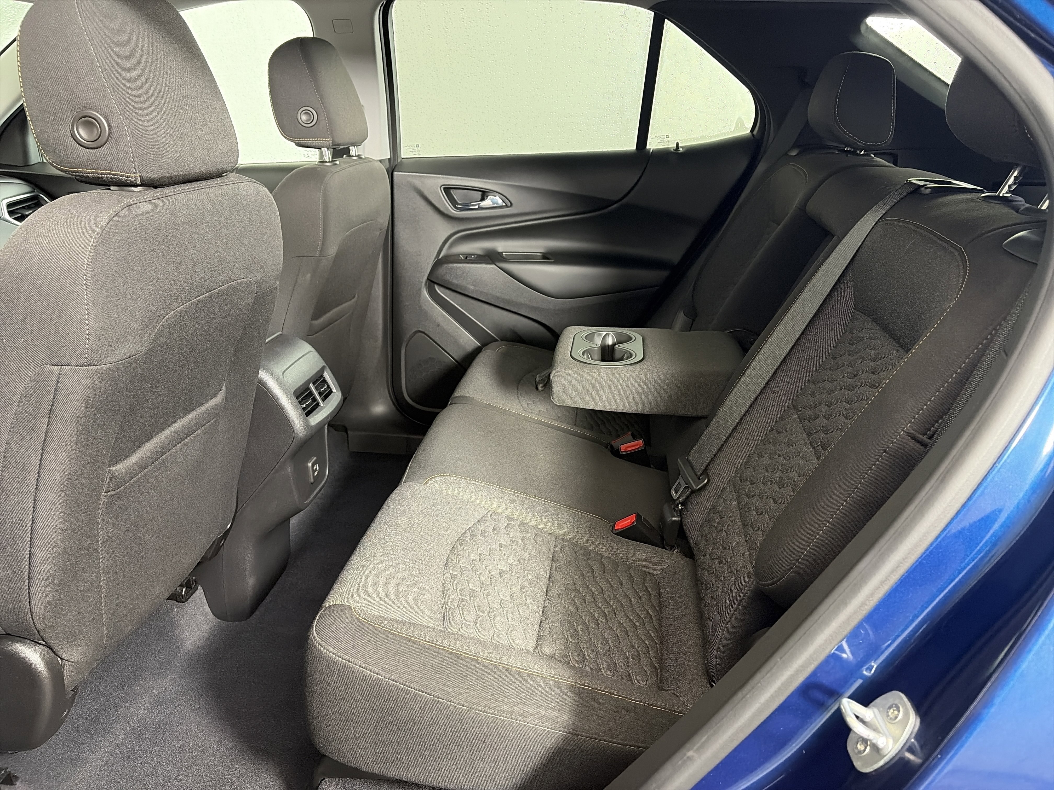 Used 2021 Chevrolet Equinox LT image 7