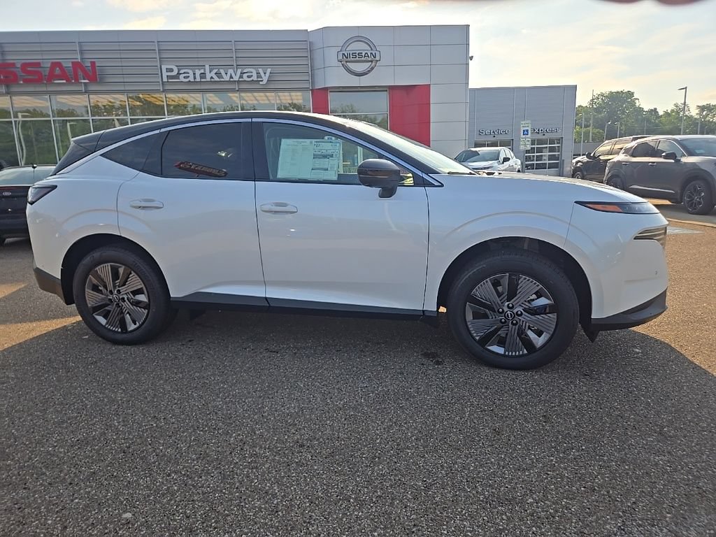 New 2025 Nissan Murano SL w/ Cargo Package AWD/4WD image 8
