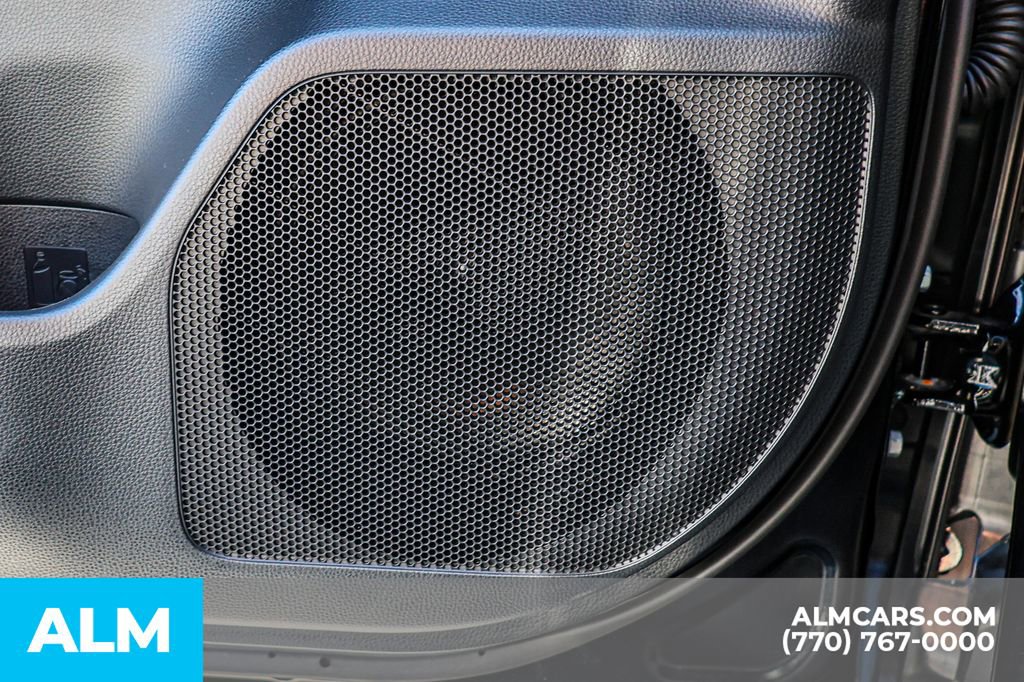 Used 2025 Toyota Crown Signia image 54