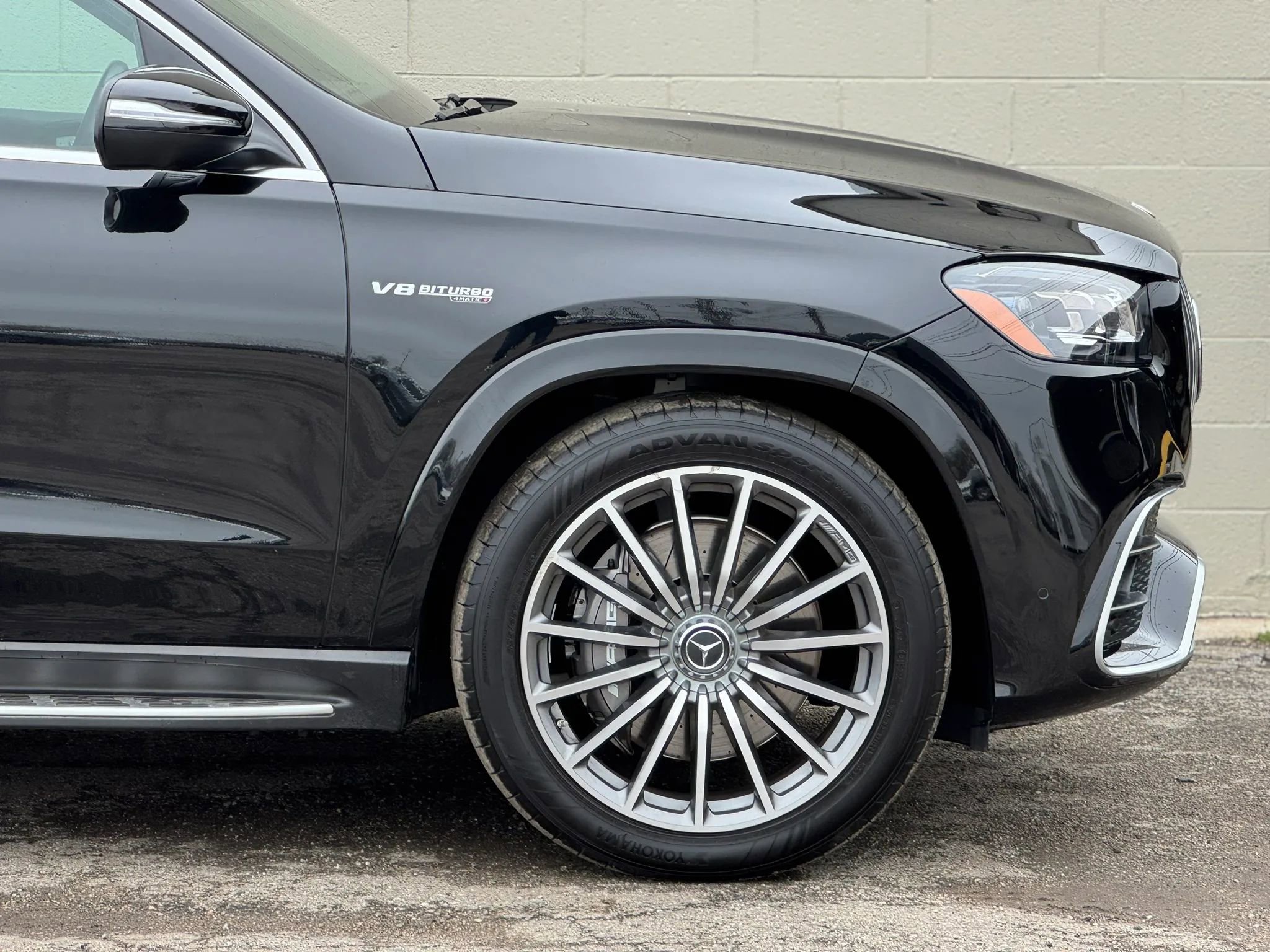 Used 2023 Mercedes-Benz GLS 63 AMG 4MATIC w/ Warmth & Comfort Package image 10