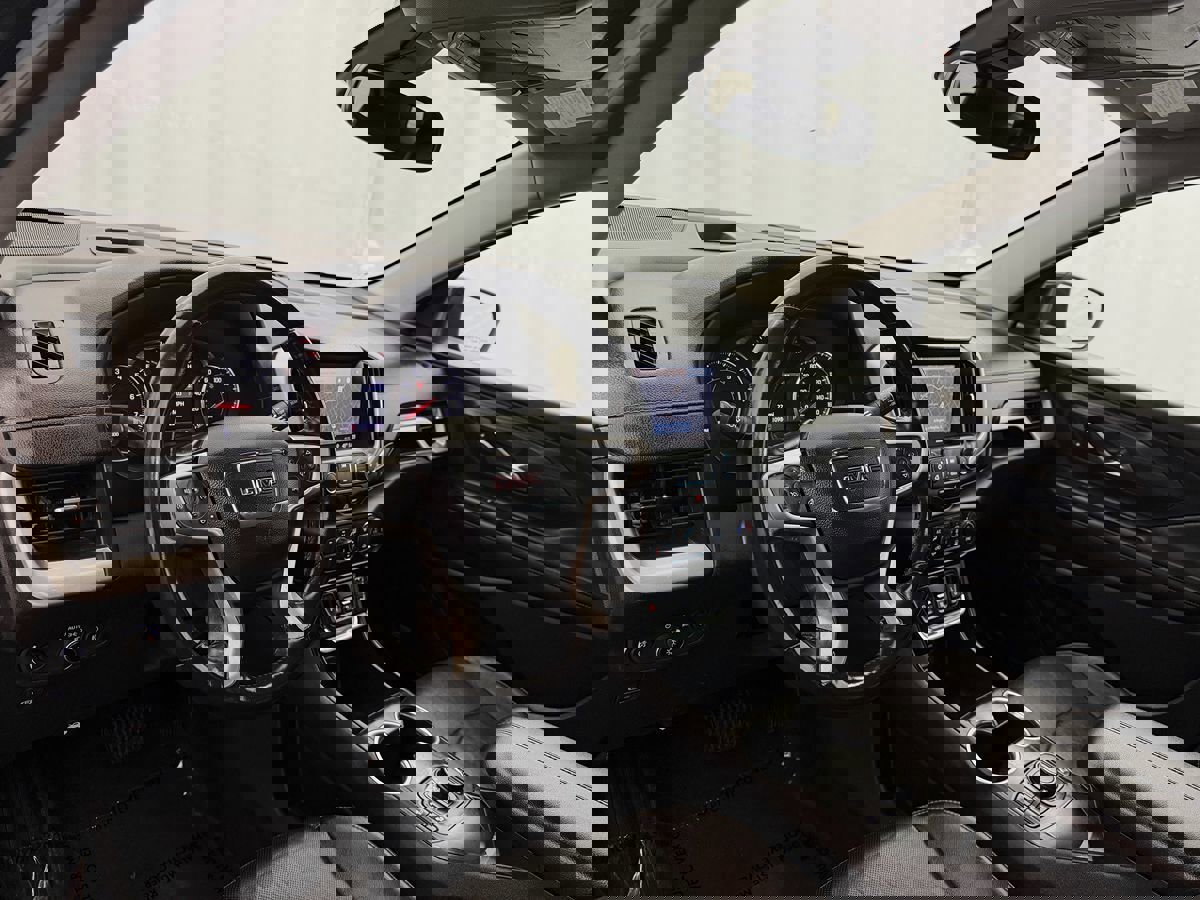 Used 2021 GMC Terrain SLT w/ Infotainment Package II image 8