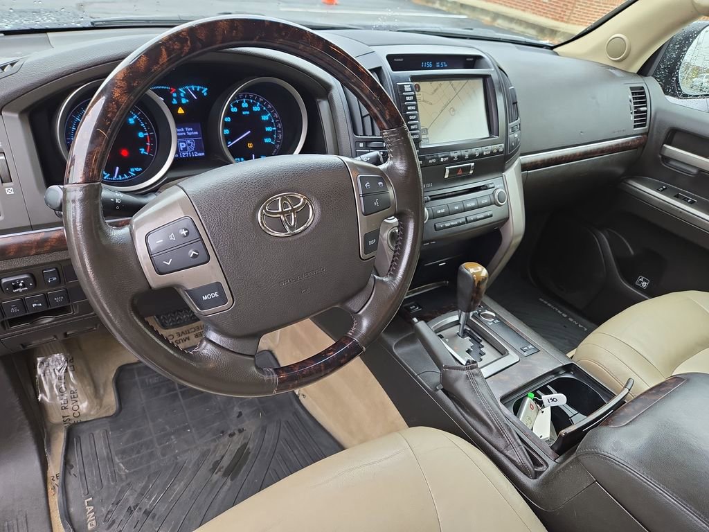 Used 2009 Toyota Land Cruiser image 14