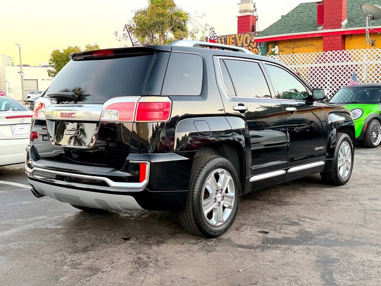 Used 2017 GMC Terrain Denali FWD image 21