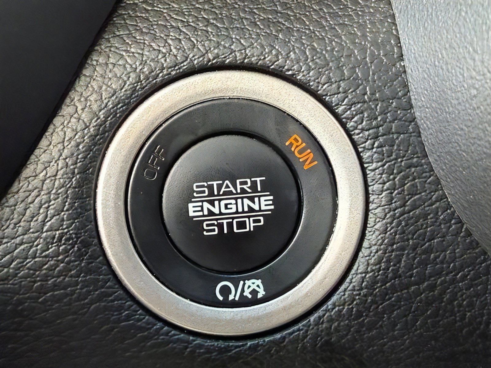 Used 2025 RAM 3500 Big Horn AWD/4WD image 31