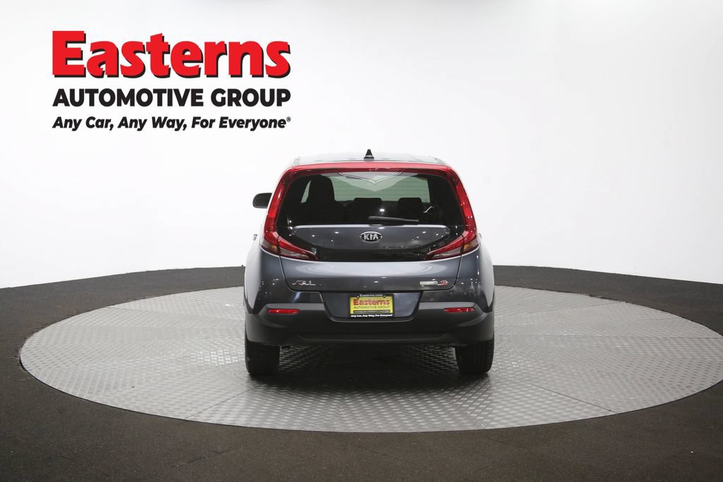 Used 2021 Kia Soul S FWD image 39