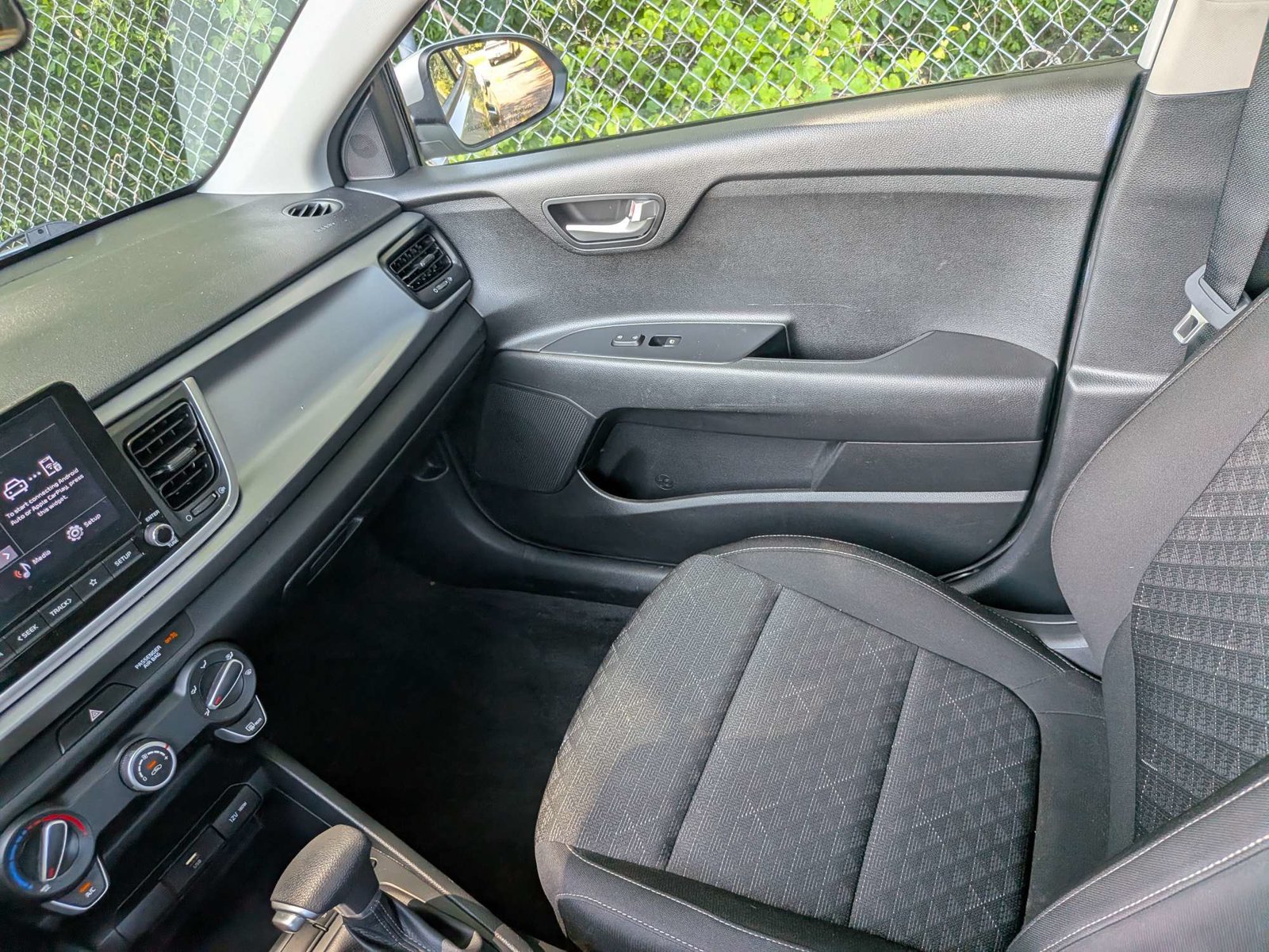 Used 2022 Kia Rio S FWD image 15