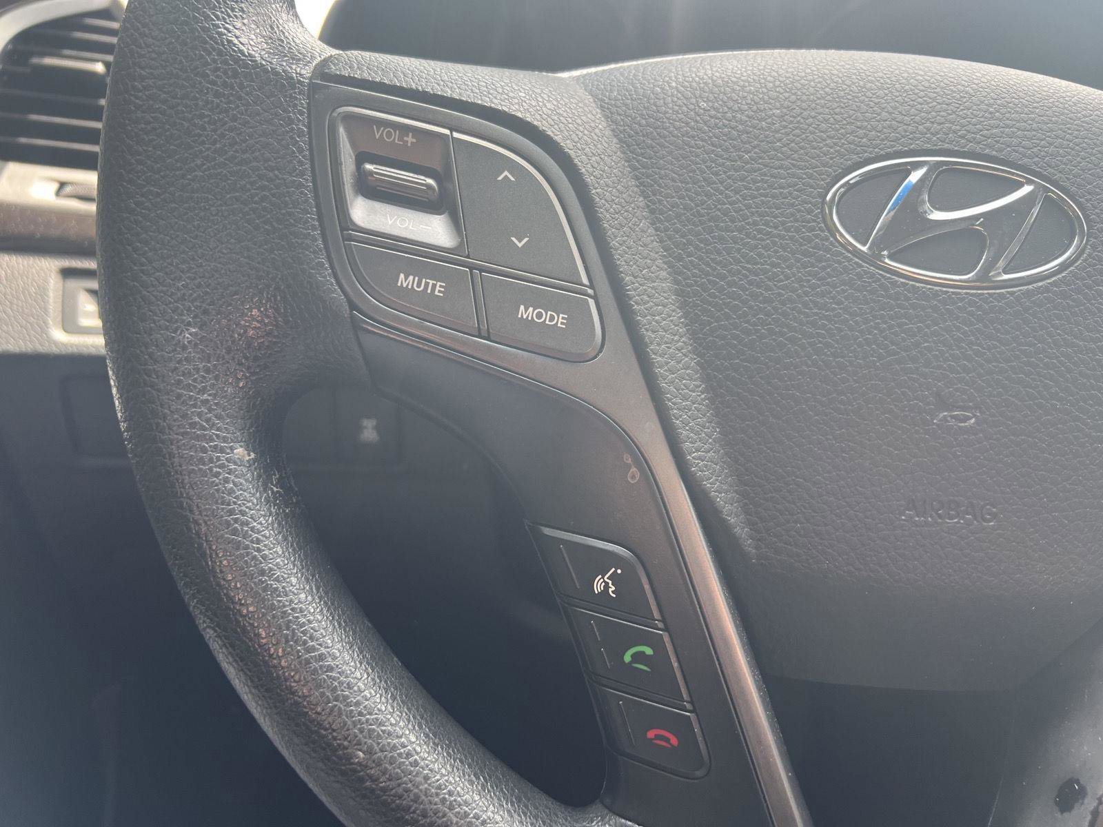 Used 2018 Hyundai Santa Fe Sport AWD/4WD image 13