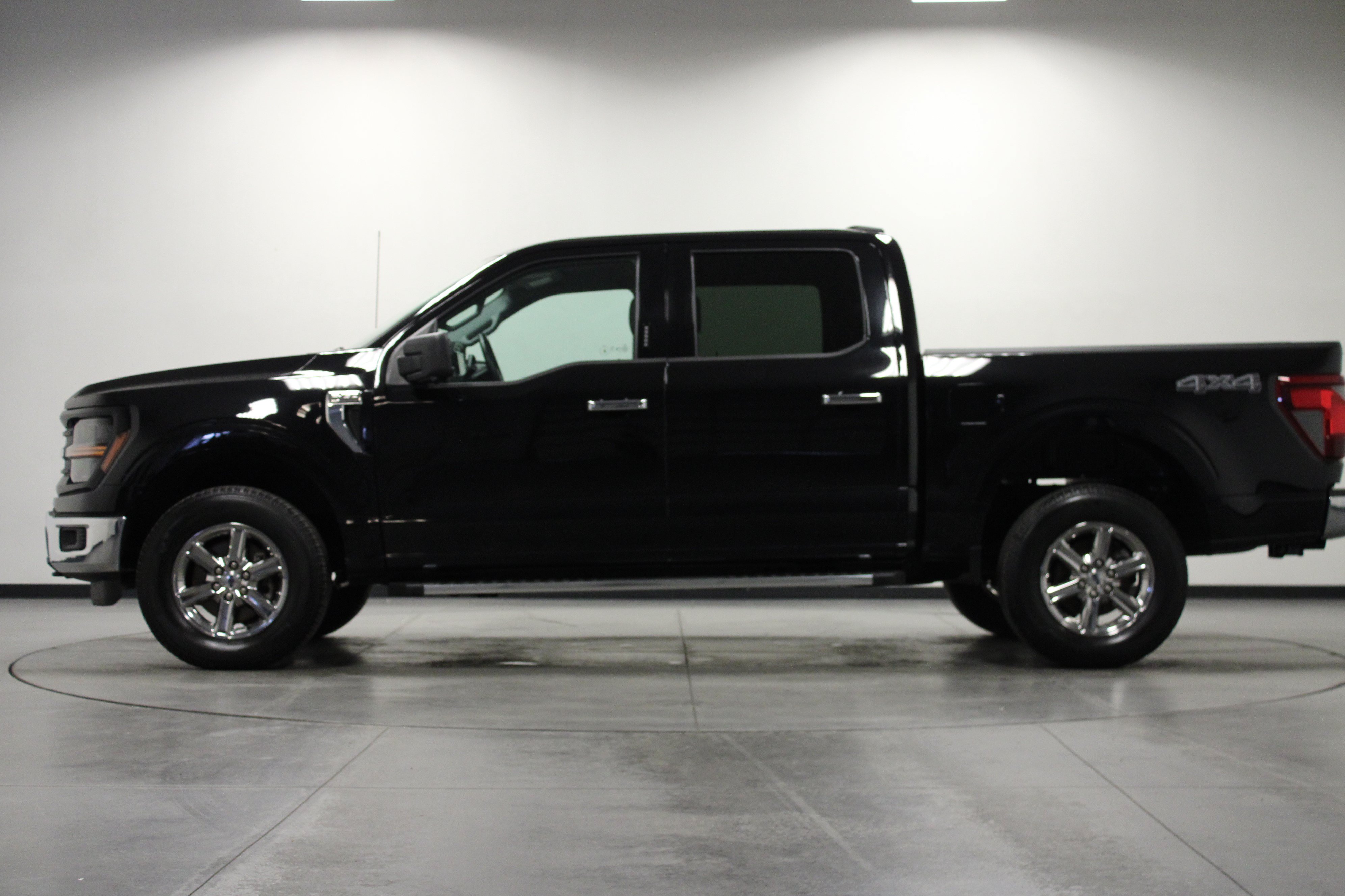 Used 2024 Ford F150 XLT w/ Mobile Office Package AWD/4WD image 7