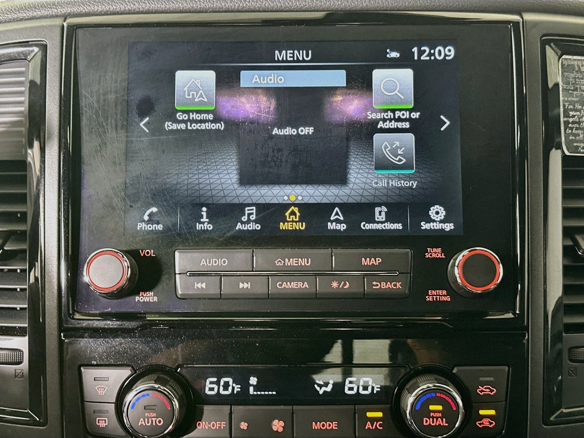 Used 2023 Nissan Titan PRO-4X w/ Pro-4x Convenience Package AWD/4WD image 24