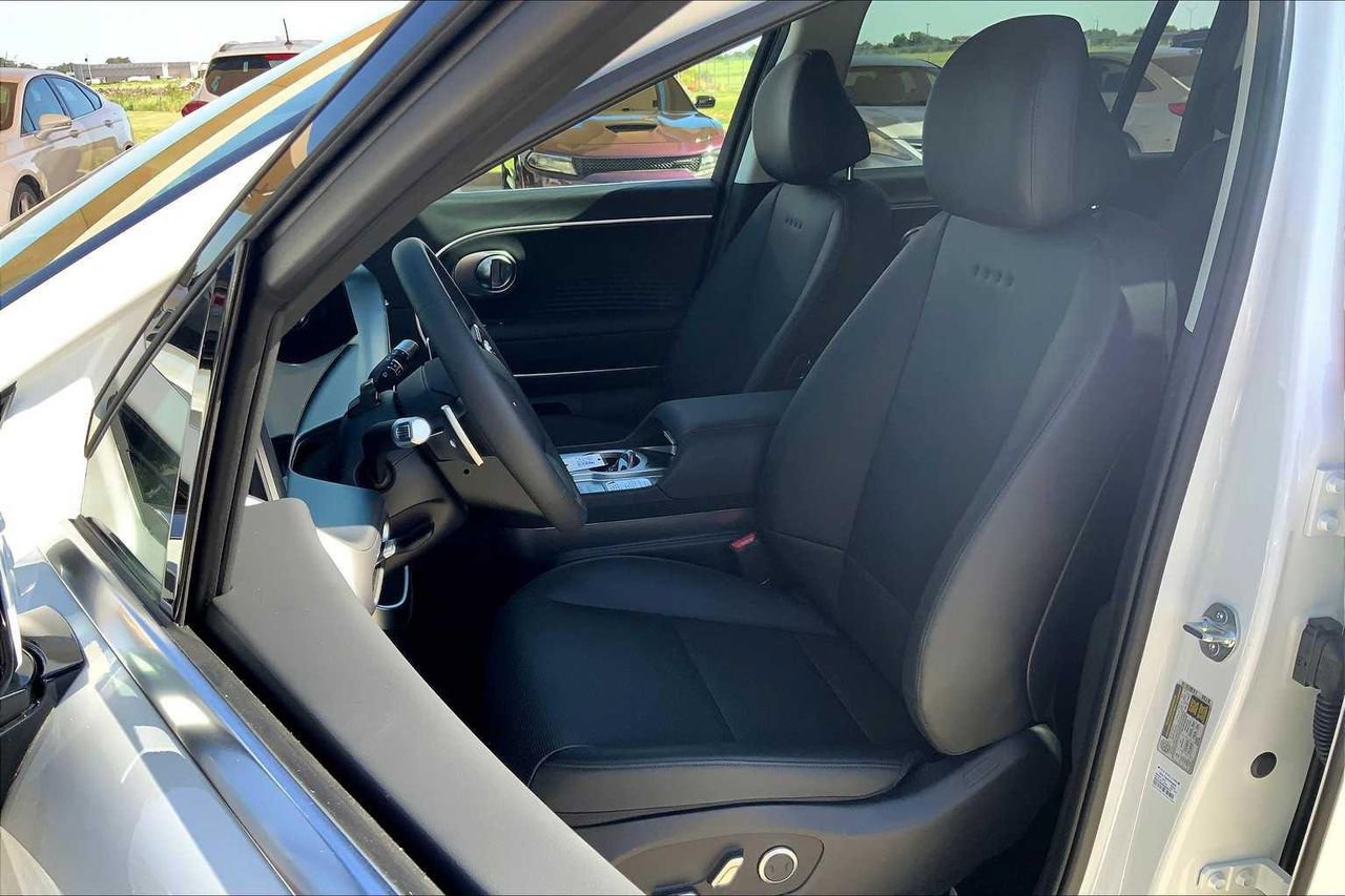 New 2026 Hyundai Ioniq 9 SEL image 7