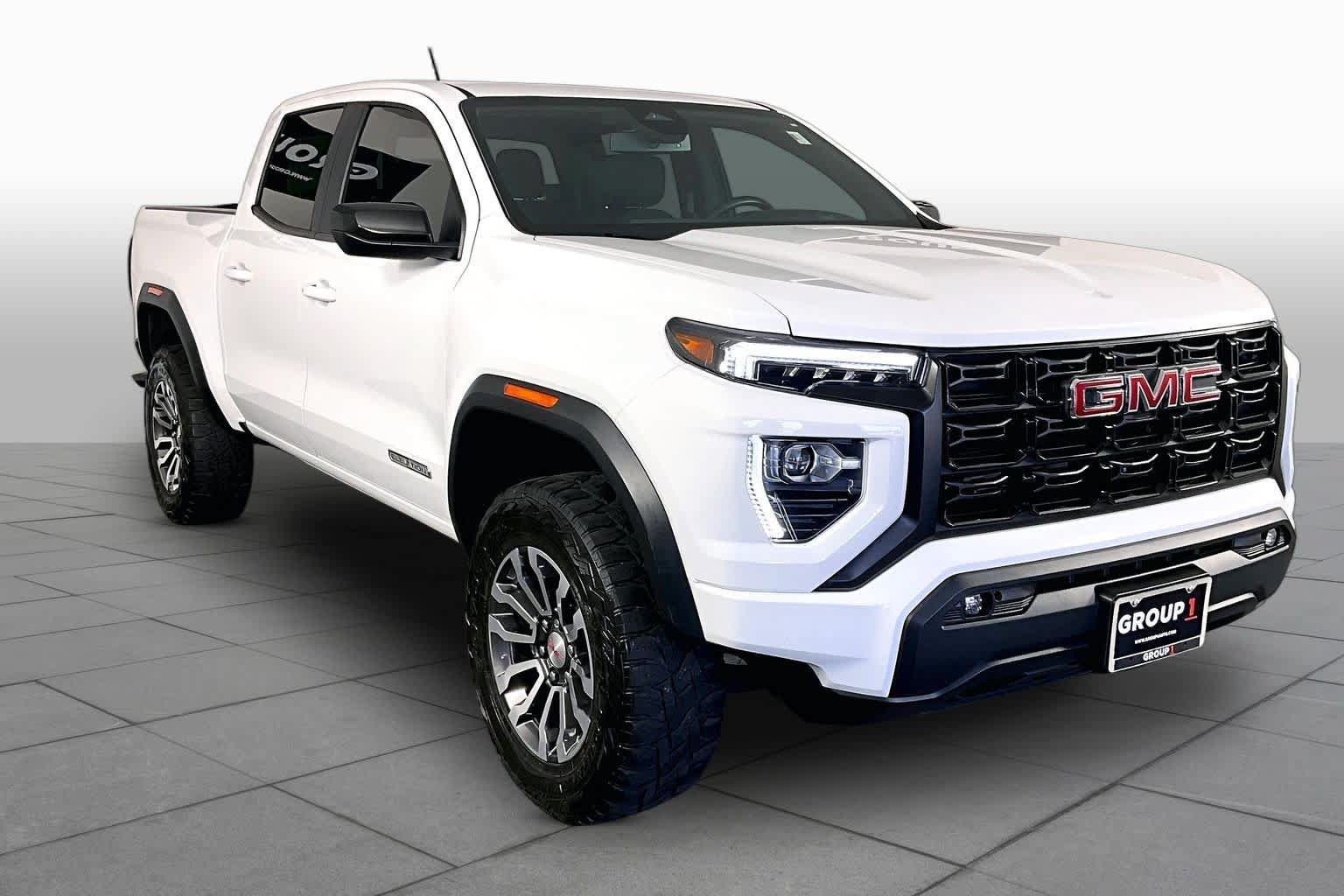 Certified 2024 GMC Canyon Elevation w/ Convenience Package RWD image 3