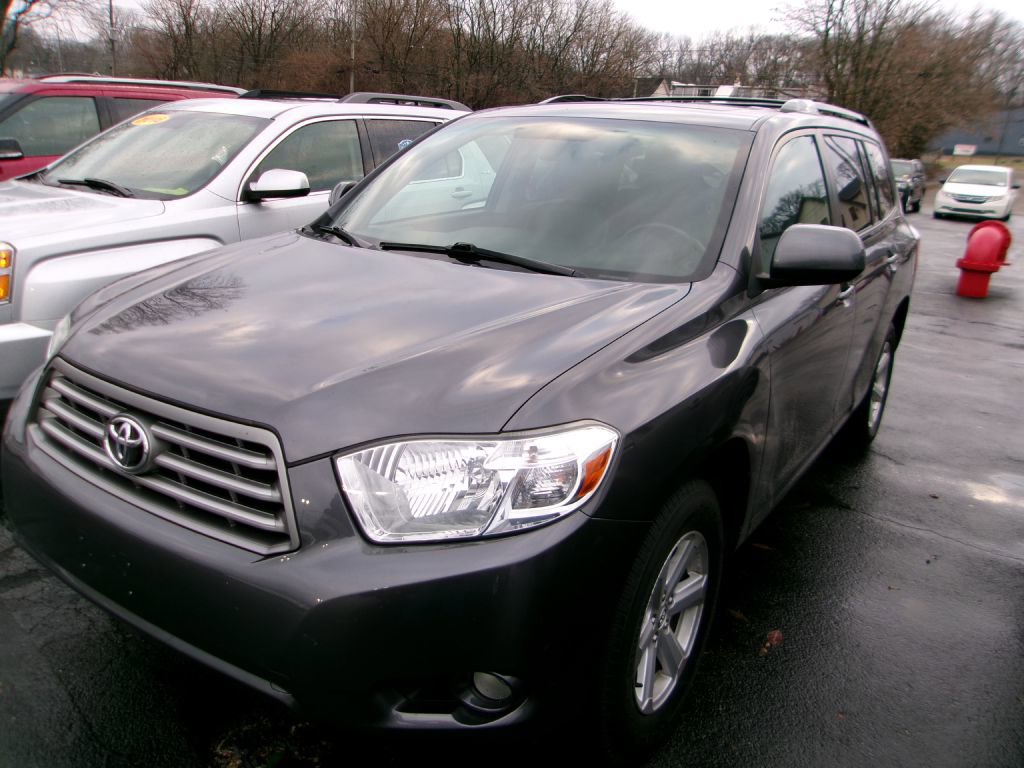 Used 2010 Toyota Highlander SE image 3