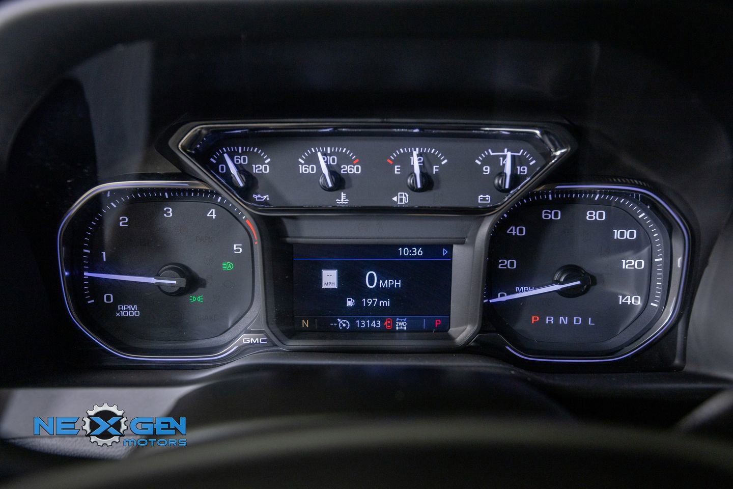 Used 2023 GMC Sierra 2500 AT4 w/ AT4 Preferred Package AWD/4WD image 16