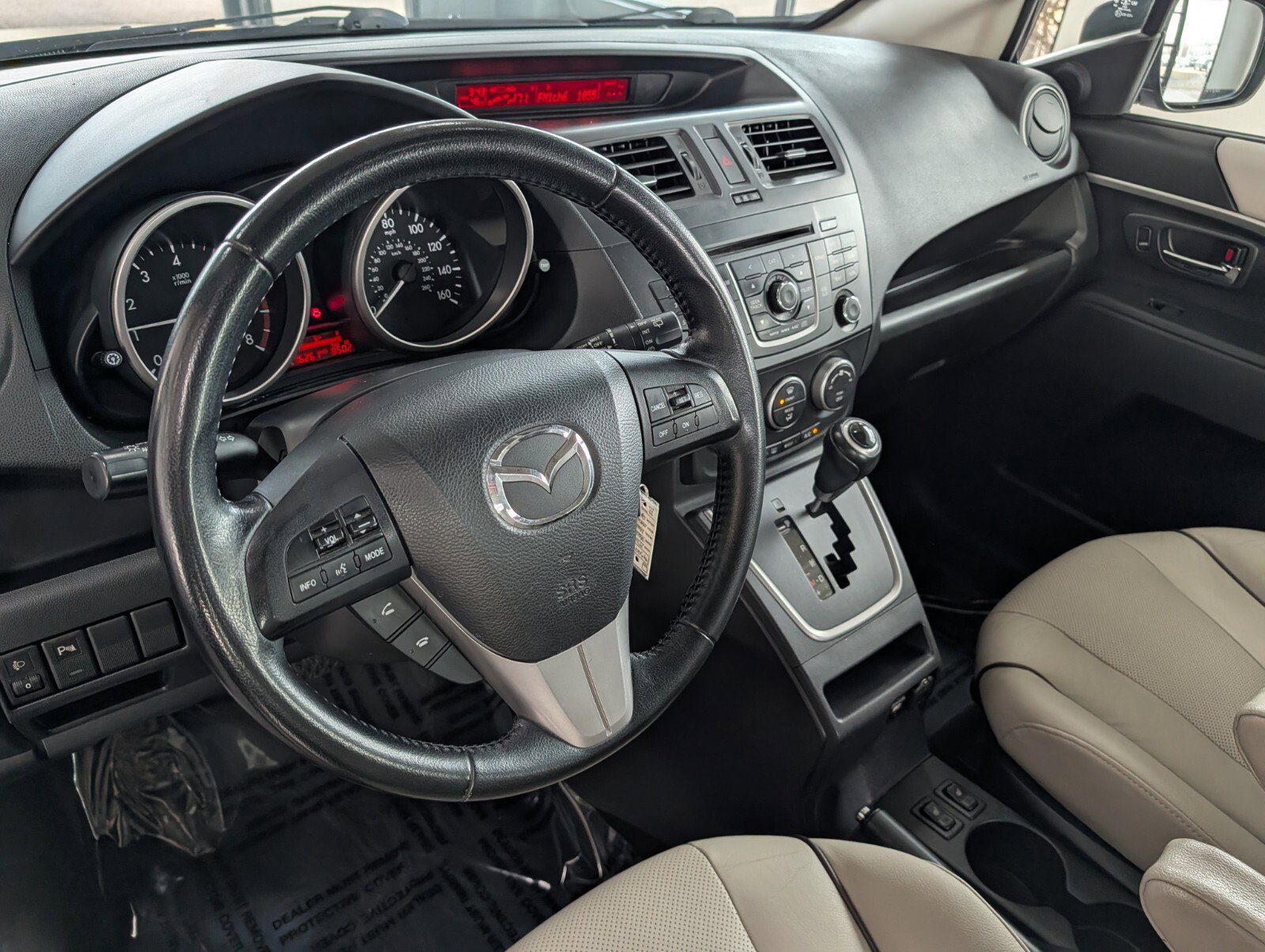 Used 2014 MAZDA MAZDA5 Grand Touring image 14