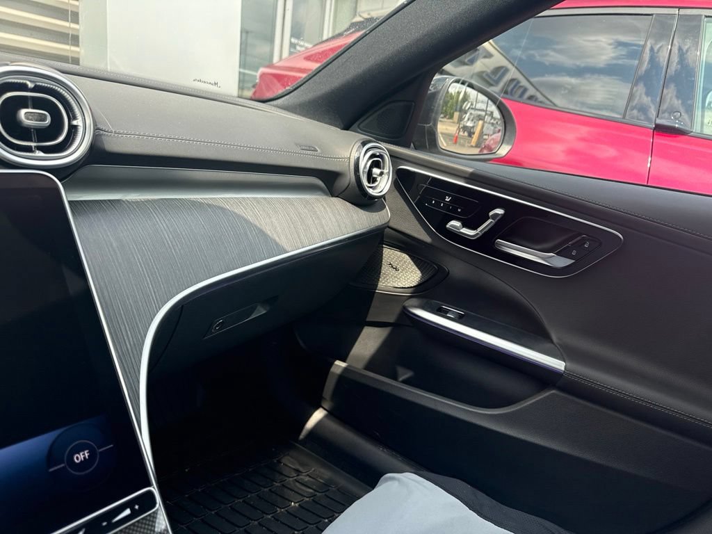 Used 2023 Mercedes-Benz C 300 4MATIC Sedan image 15