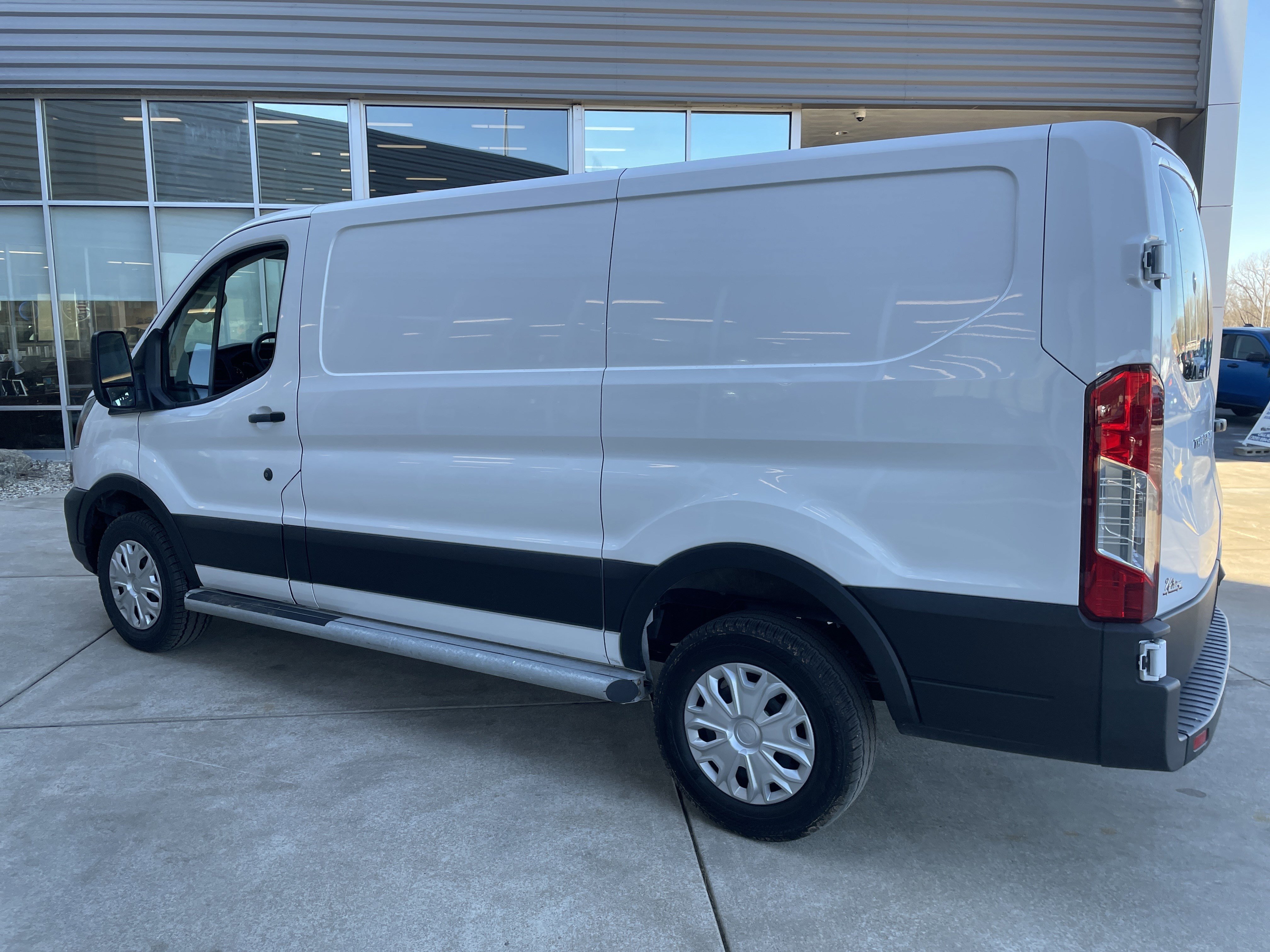 Used 2024 Ford Transit 250 Low Roof w/ Exterior Upgrade Package image 2