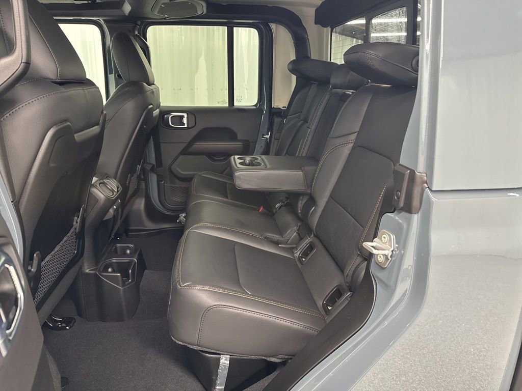 New 2026 Jeep Gladiator Sport image 10