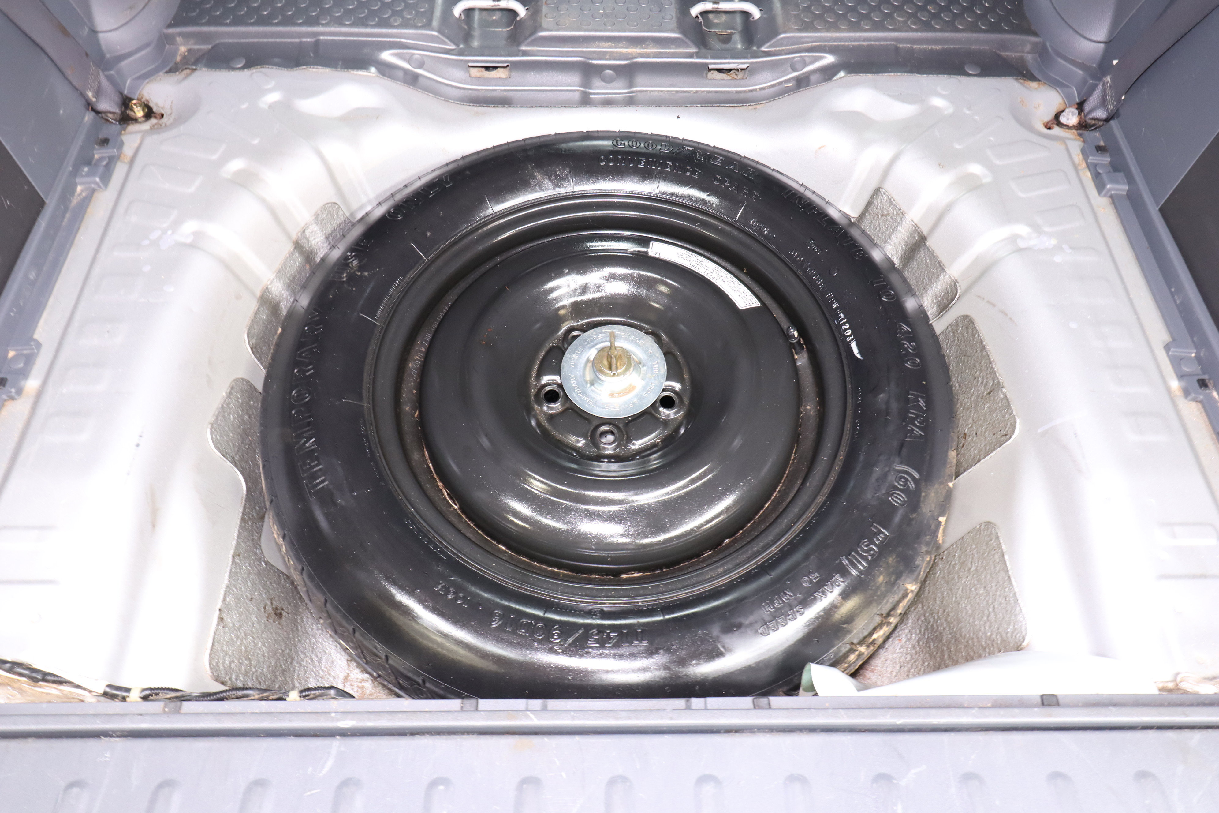 Used 2003 Honda Element EX image 29