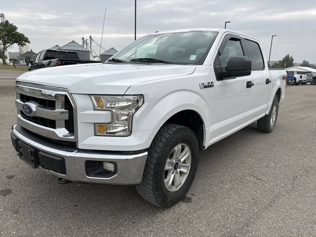 Used 2016 Ford F150 XLT AWD/4WD image 3