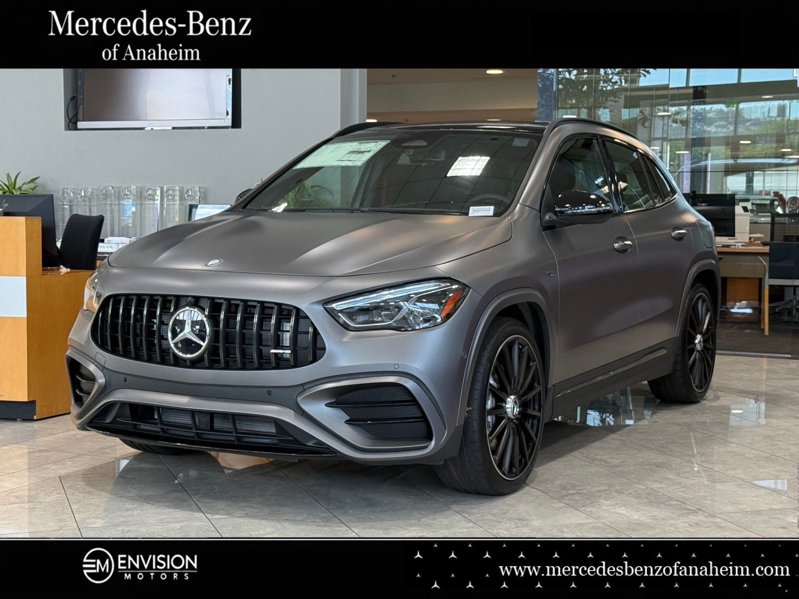 New 2025 Mercedes-Benz GLA 35 AMG 4MATIC image 1