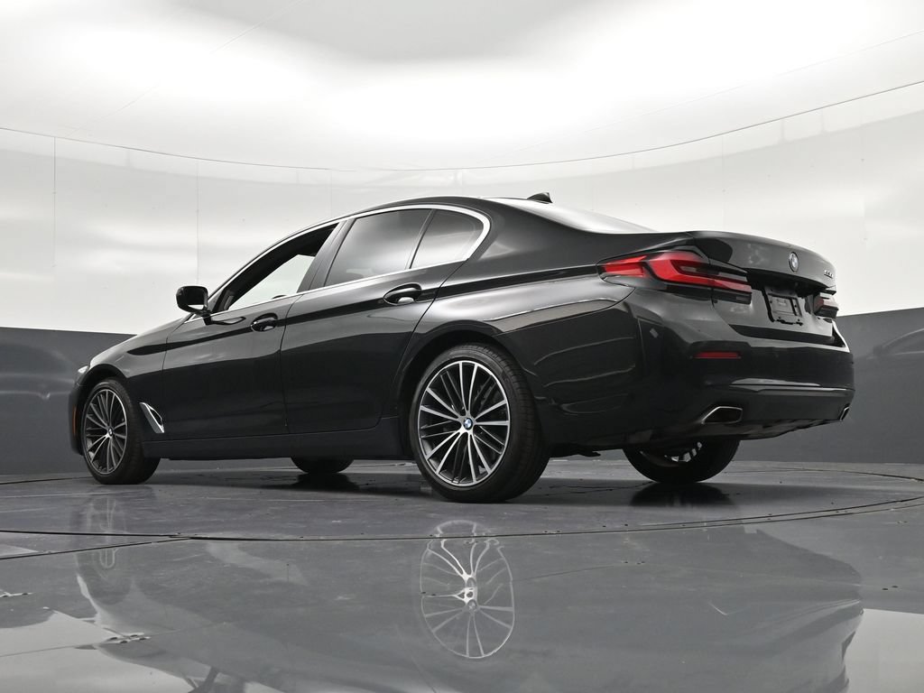Used 2021 BMW 530i w/ Premium Package RWD image 29