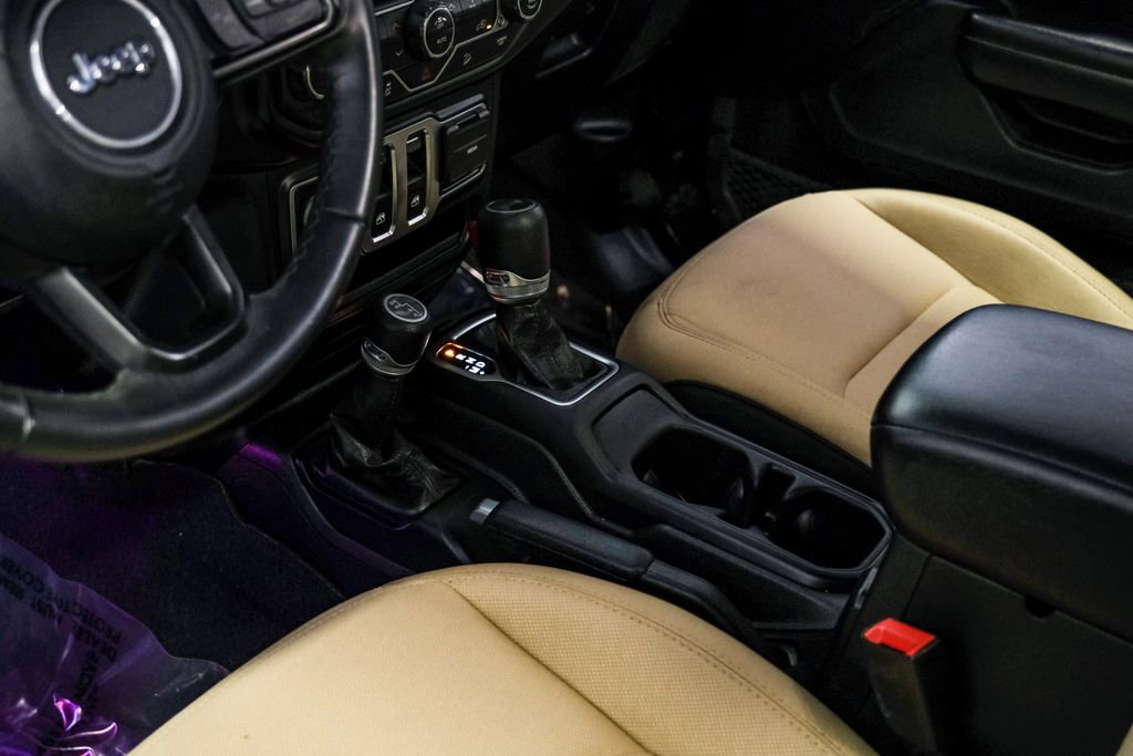 Used 2020 Jeep Wrangler Sport image 26