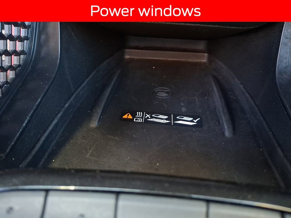 Used 2021 Chevrolet TrailBlazer RS w/ Sun and Liftgate Package AWD/4WD image 24