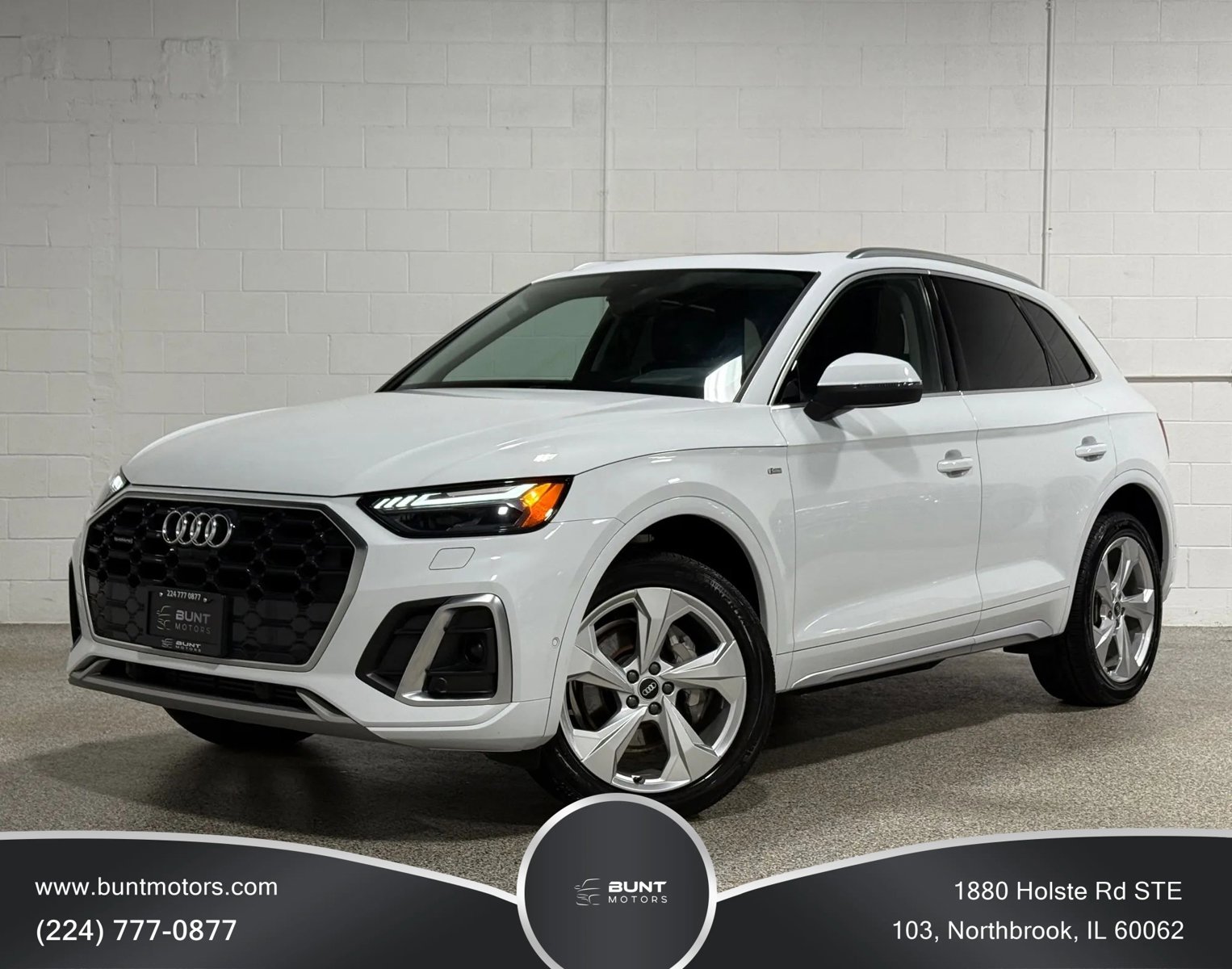Used 2022 Audi Q5 2.0T Prestige w/ Prestige Package image 1