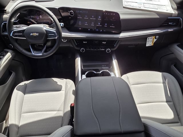 New 2026 Chevrolet Suburban LS w/ LPO, Dark Essentials Package RWD image 9