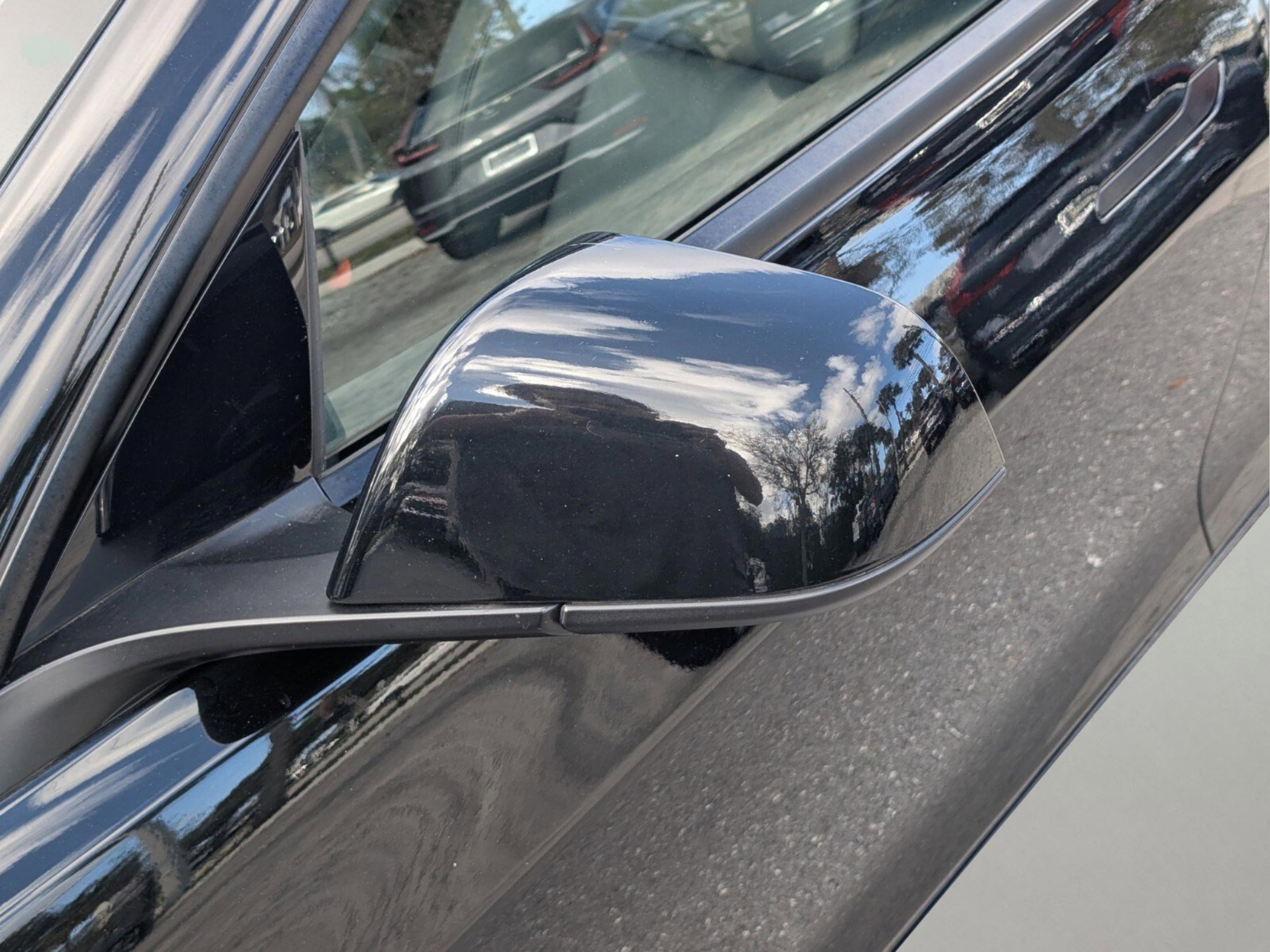 Used 2023 Tesla Model 3 Standard Range image 34