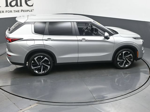 Used 2024 Mitsubishi Outlander SE FWD image 45