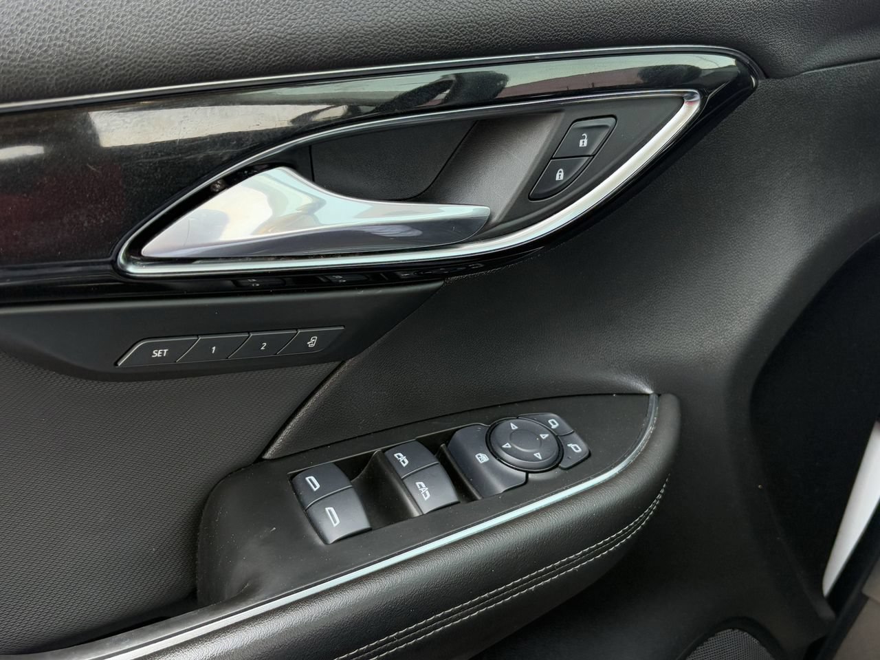 Used 2024 Buick Envision Preferred AWD/4WD image 25