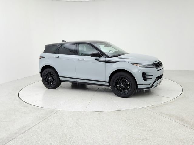 New 2025 Land Rover Range Rover Evoque Dynamic SE image 3