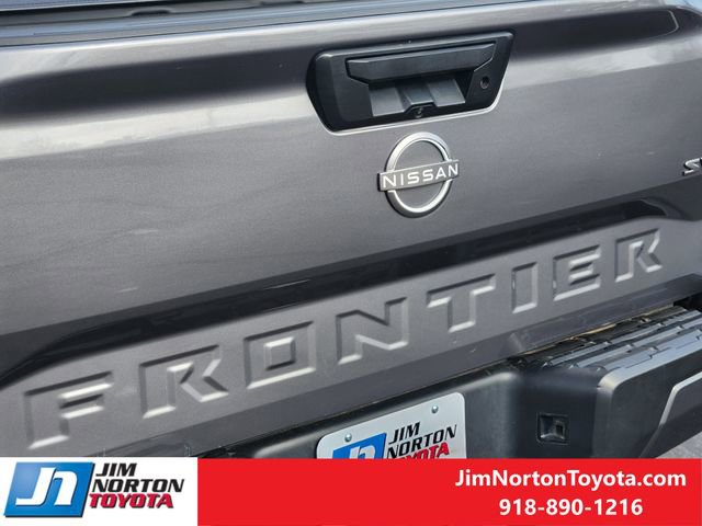 Used 2022 Nissan Frontier SV image 11