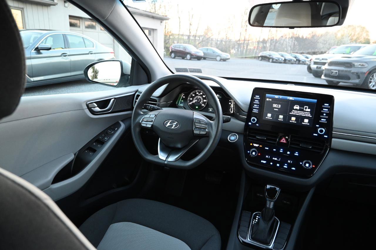 Used 2020 Hyundai Ioniq Blue FWD image 22
