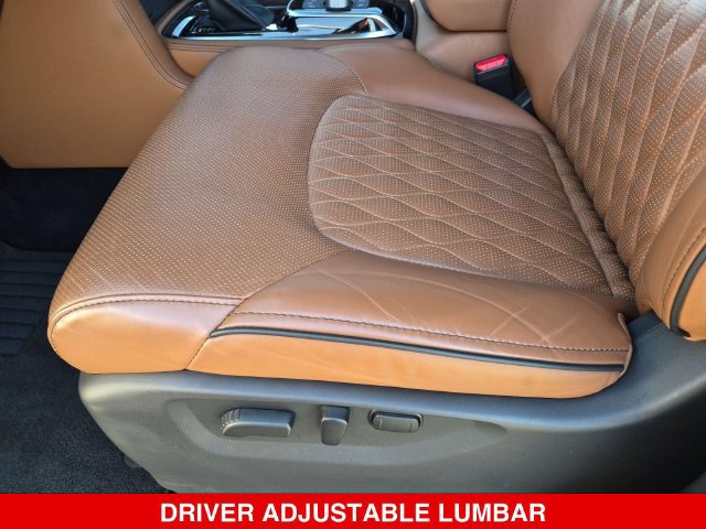 Used 2023 INFINITI QX80 Sensory w/ All-Season Package AWD/4WD image 16