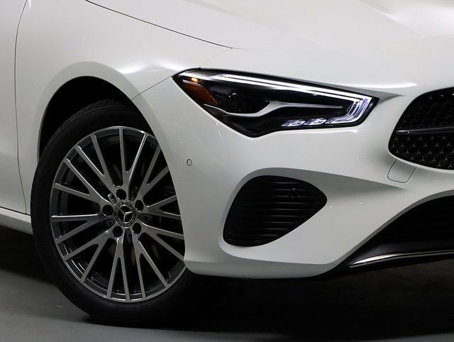 New 2026 Mercedes-Benz CLA 250 4MATIC image 3