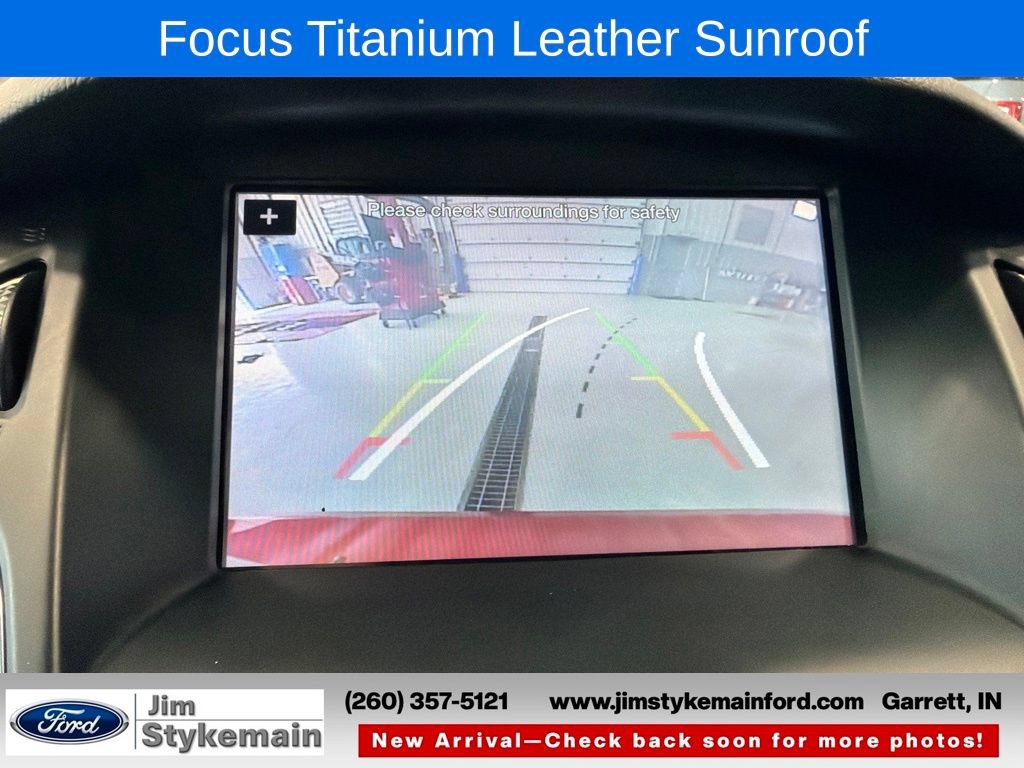 Used 2017 Ford Focus Titanium w/ Titanium Technology Package FWD image 23