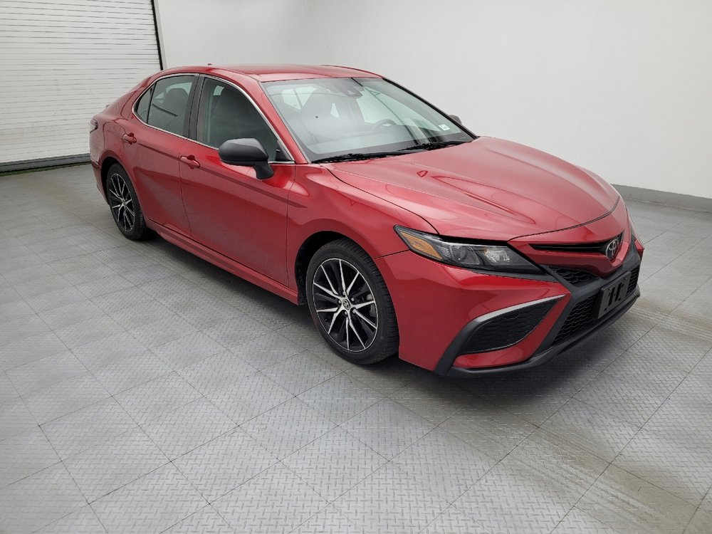 Used 2021 Toyota Camry SE FWD image 11