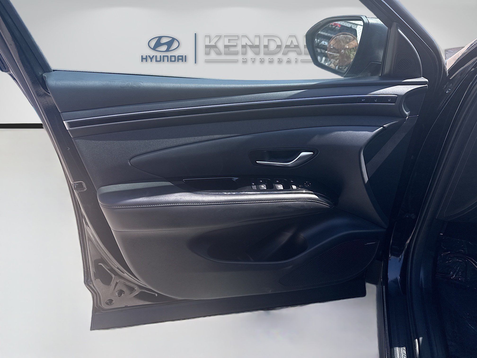 Used 2024 Hyundai Tucson Limited AWD/4WD image 17