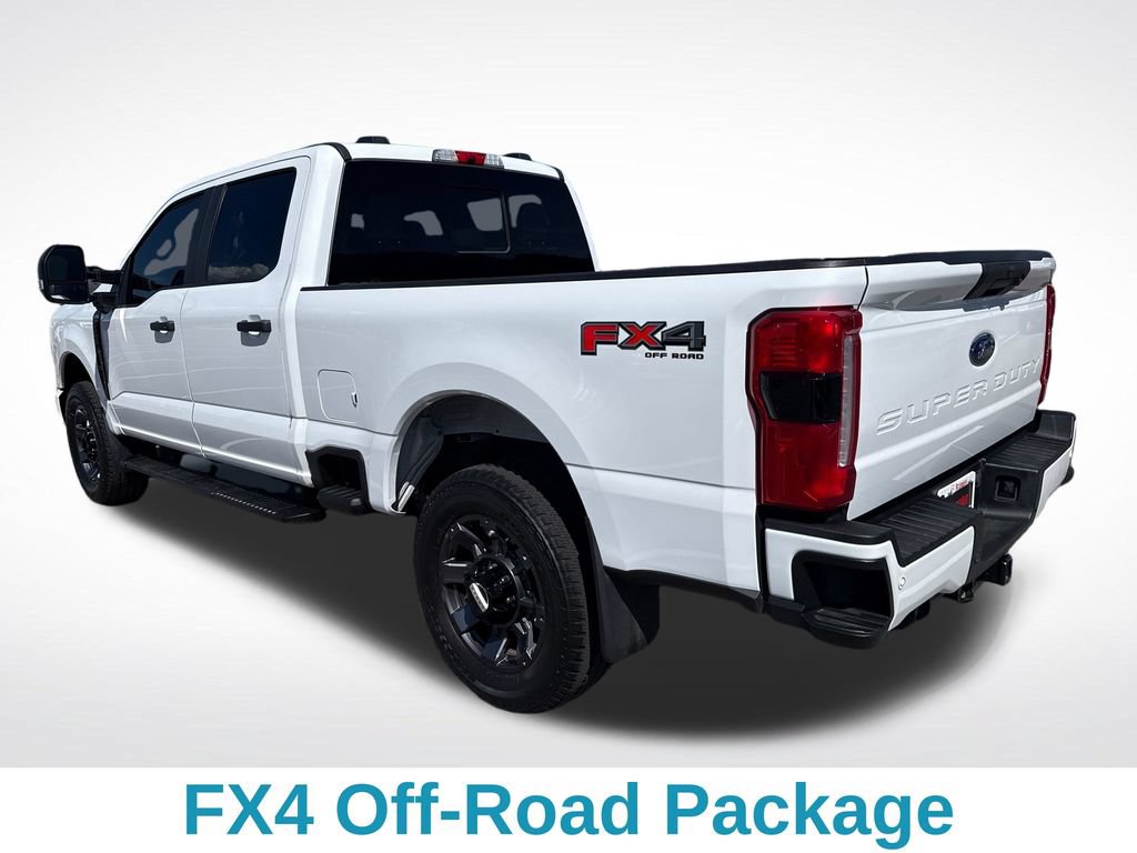 Used 2024 Ford F250 XL w/ STX Appearance Package AWD/4WD image 4