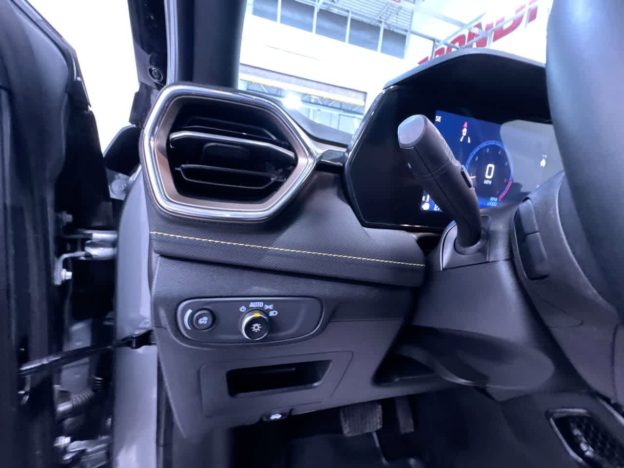 Used 2025 Chevrolet TrailBlazer ACTIV w/ Convenience Package AWD/4WD image 16