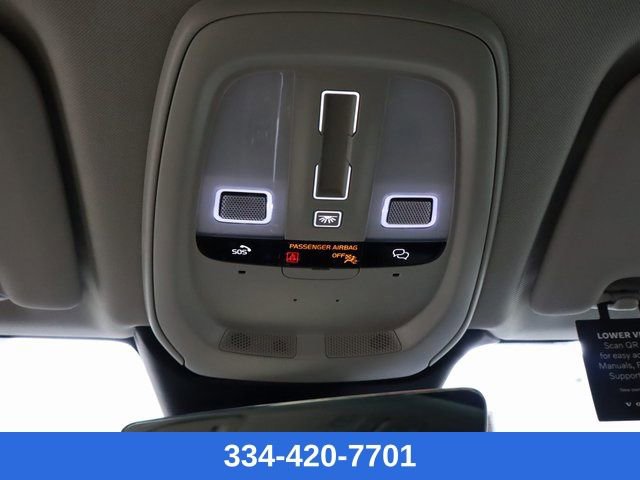 New 2025 Volvo XC60 B5 Plus w/ Protection Package Premier image 25