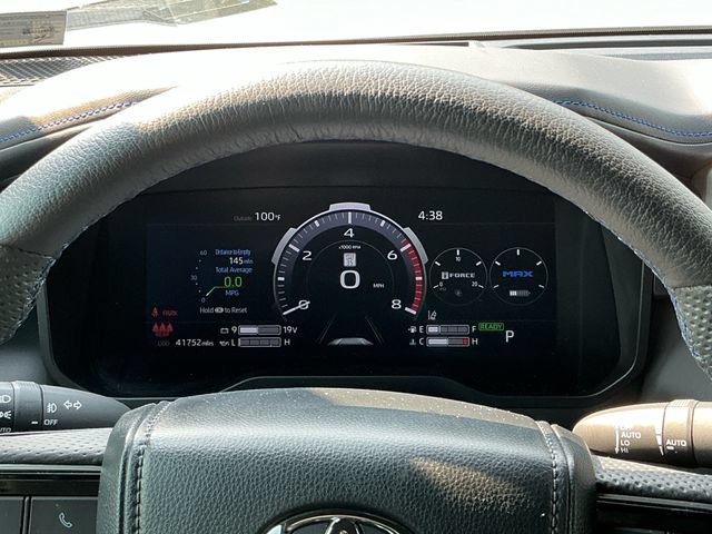 Used 2024 Toyota Tundra Platinum AWD/4WD image 14