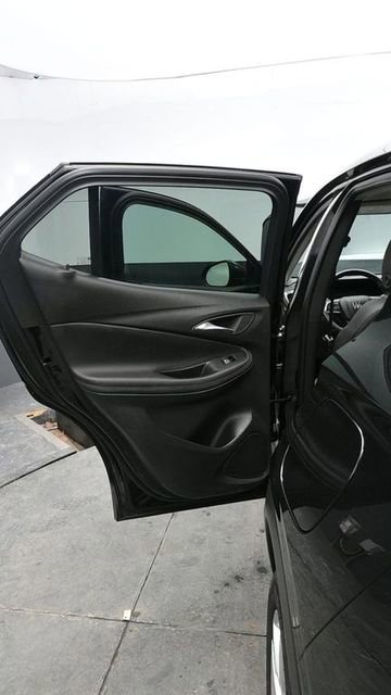 Used 2025 Buick Encore GX Preferred image 15