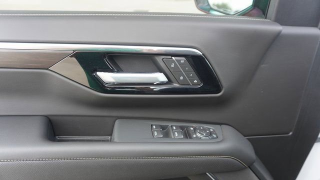 New 2026 Chevrolet Tahoe Premier image 17